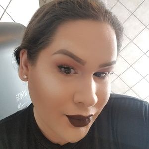 Meet your Posher, Jordyn